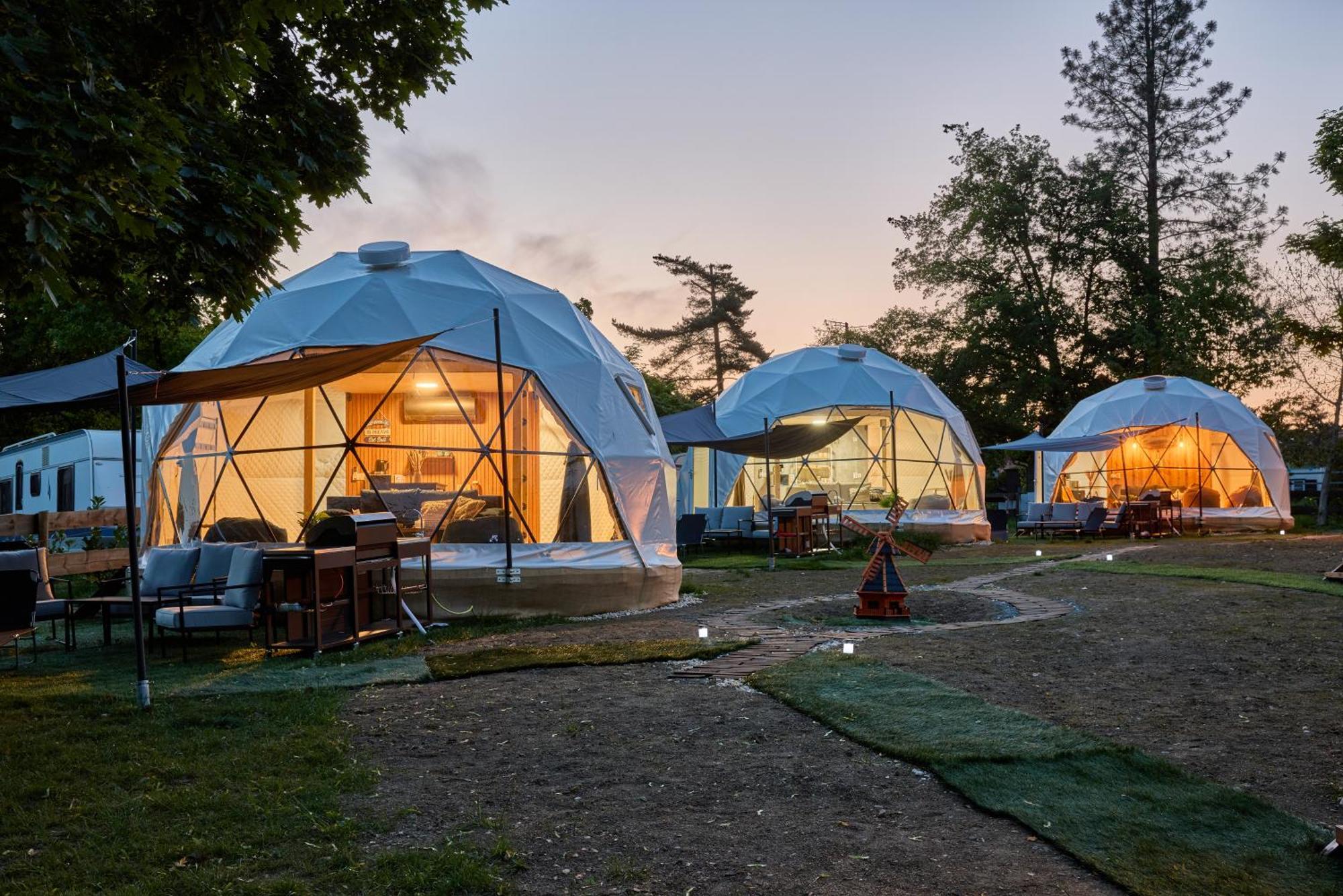 Hotel Glamping Slapy Exteriér fotografie