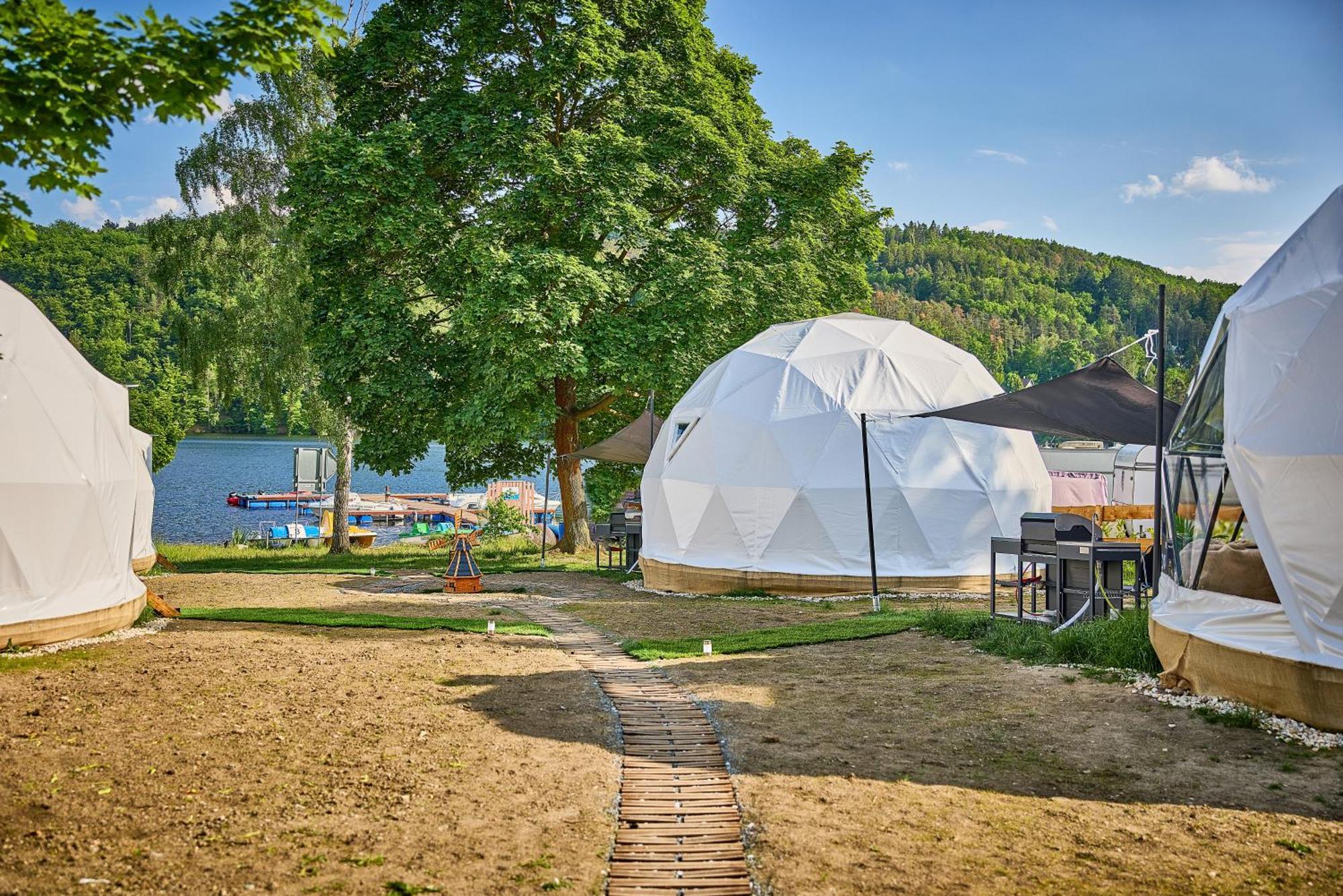 Hotel Glamping Slapy Exteriér fotografie